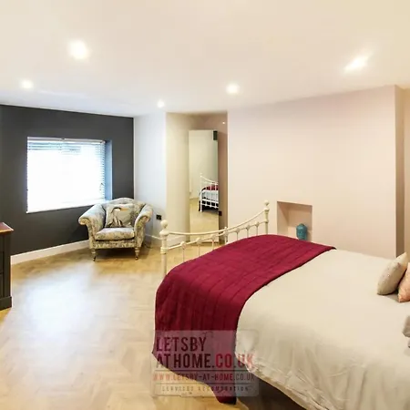 Leodis Luxury Apartment